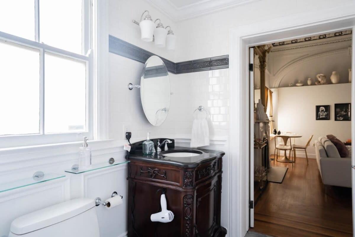 Decadent Luxury - Covington Condo Екстер'єр фото