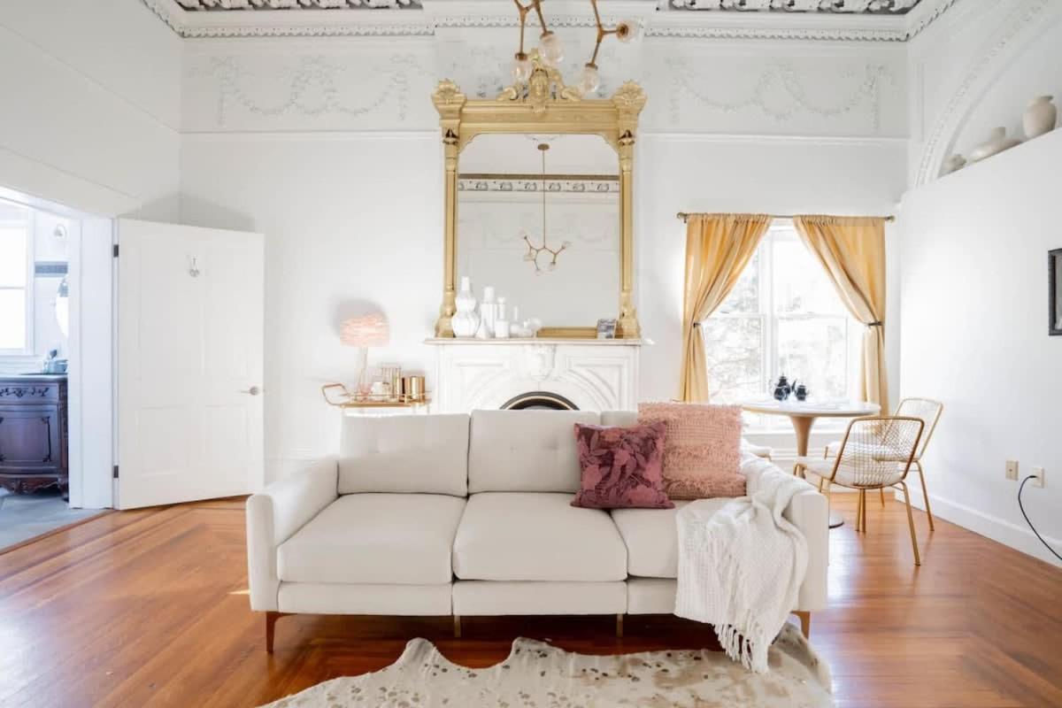Decadent Luxury - Covington Condo Екстер'єр фото